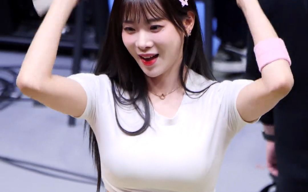 露脐女神金汉娜拉拉队长直拍kim hanna cheerleader fancam韩国电力