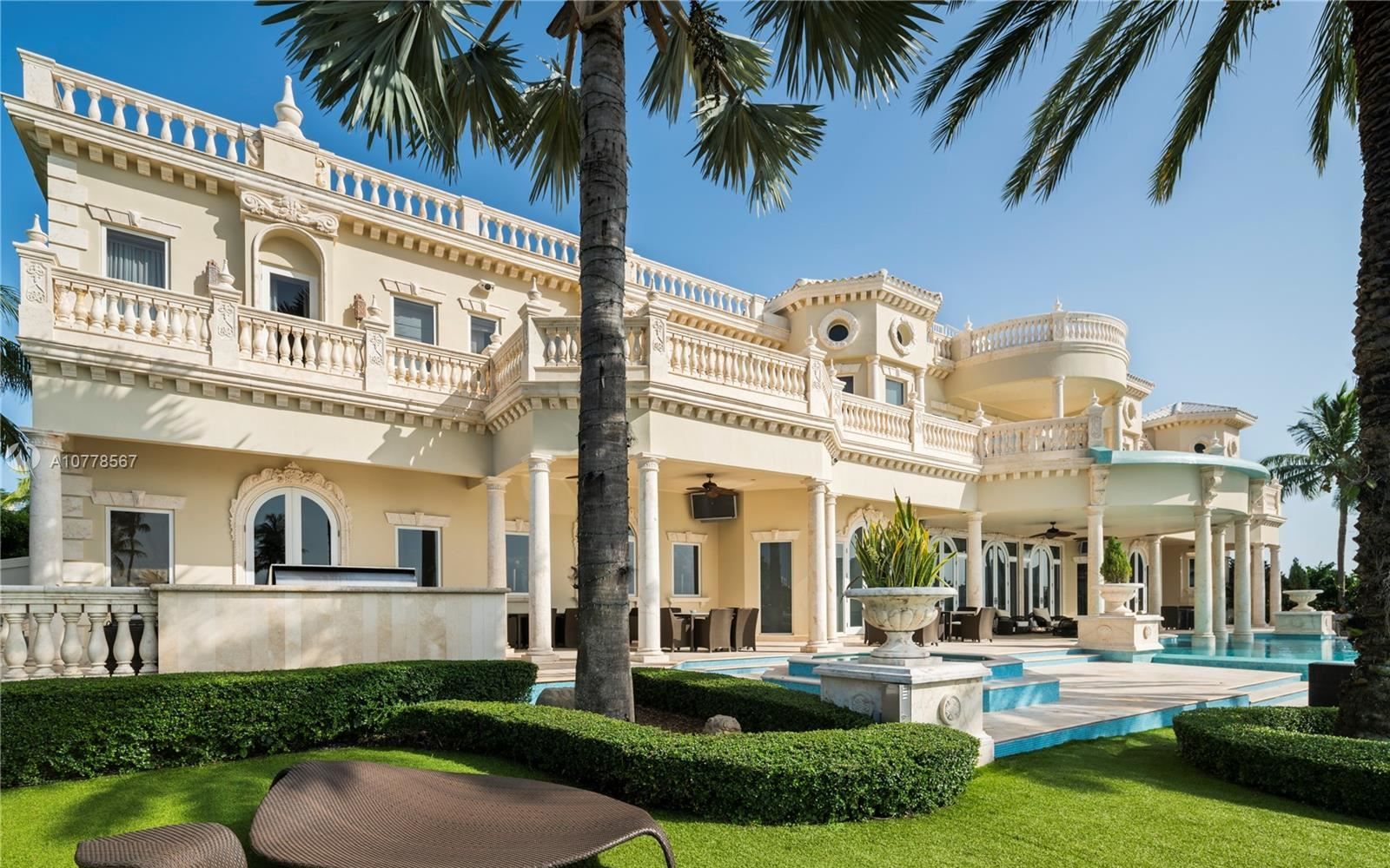 在佛罗里达州保罗哈博的一座富丽堂皇的宏伟海滨豪宅182balbaydrbal