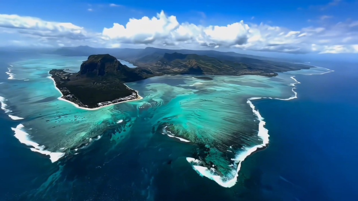 [图]“我始终认为 遇见好看的风景 要第一个分享给你”