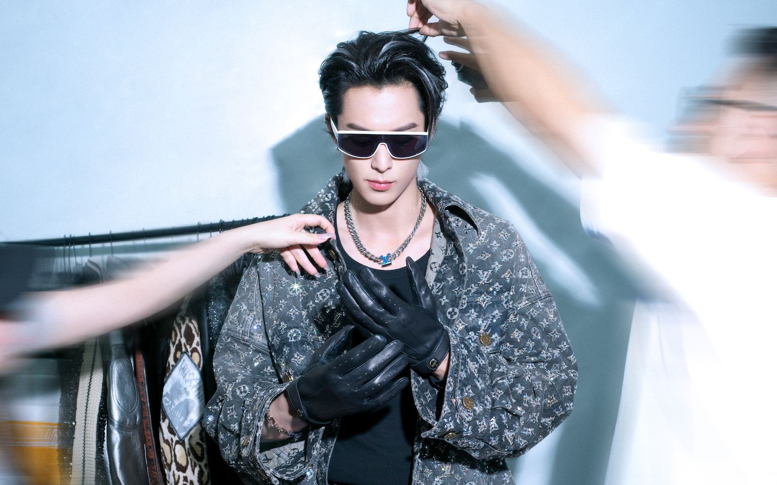 【王鹤棣】大蘑菇音乐节后台互动采访