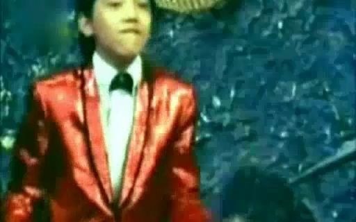 [图]怀旧电影金曲1967《青春梦》插曲唱起来呀跳起来·雷震主唱主演