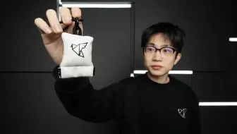 我们拍了个擦镜布广告...