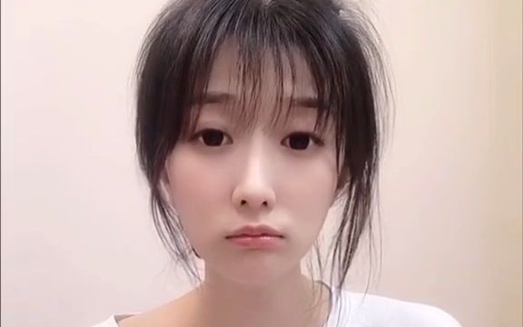 活动作品不心动挑战嘟嘴的女孩最迷人