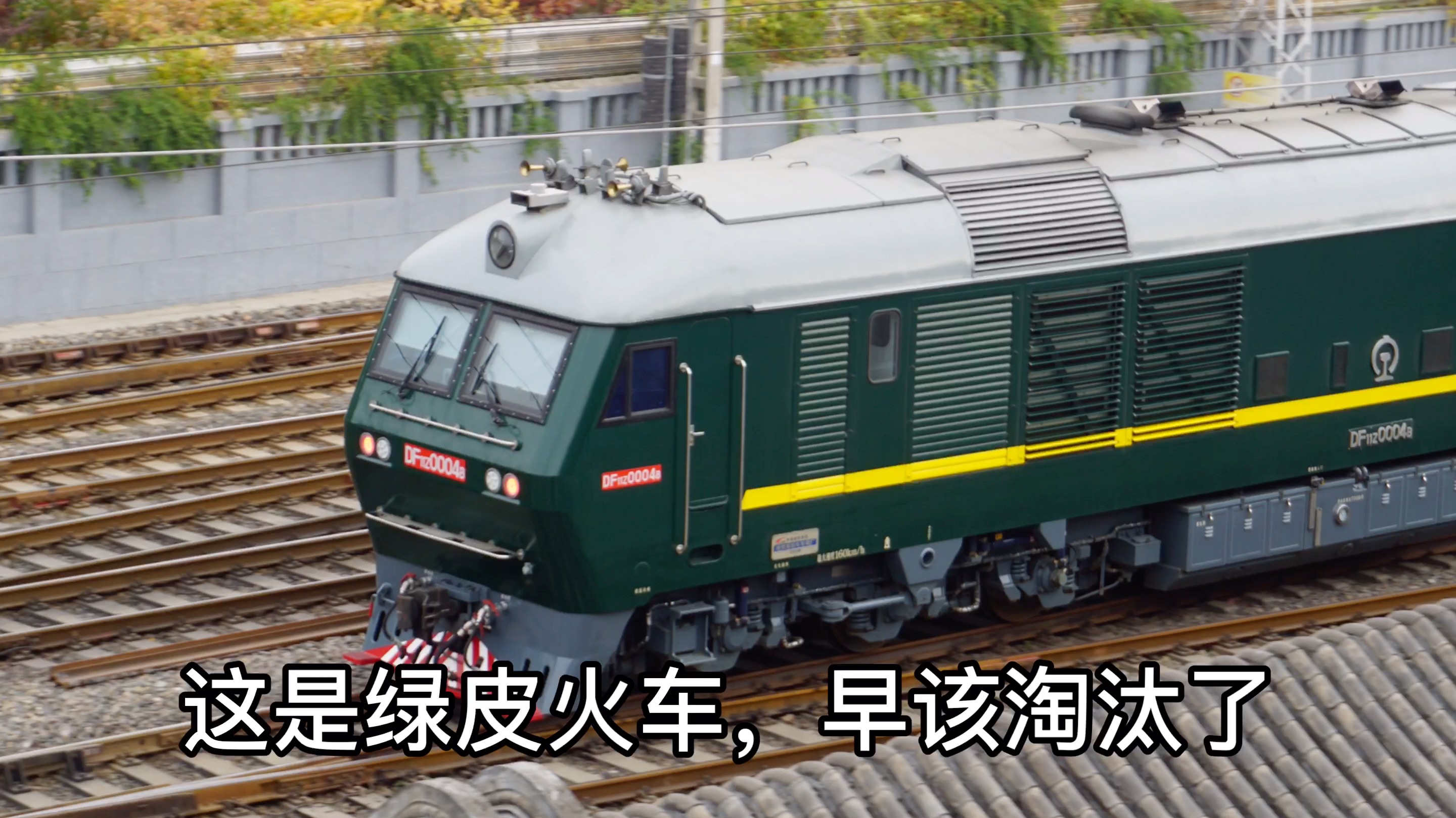 相信这个视频一定能治好车迷的高血压