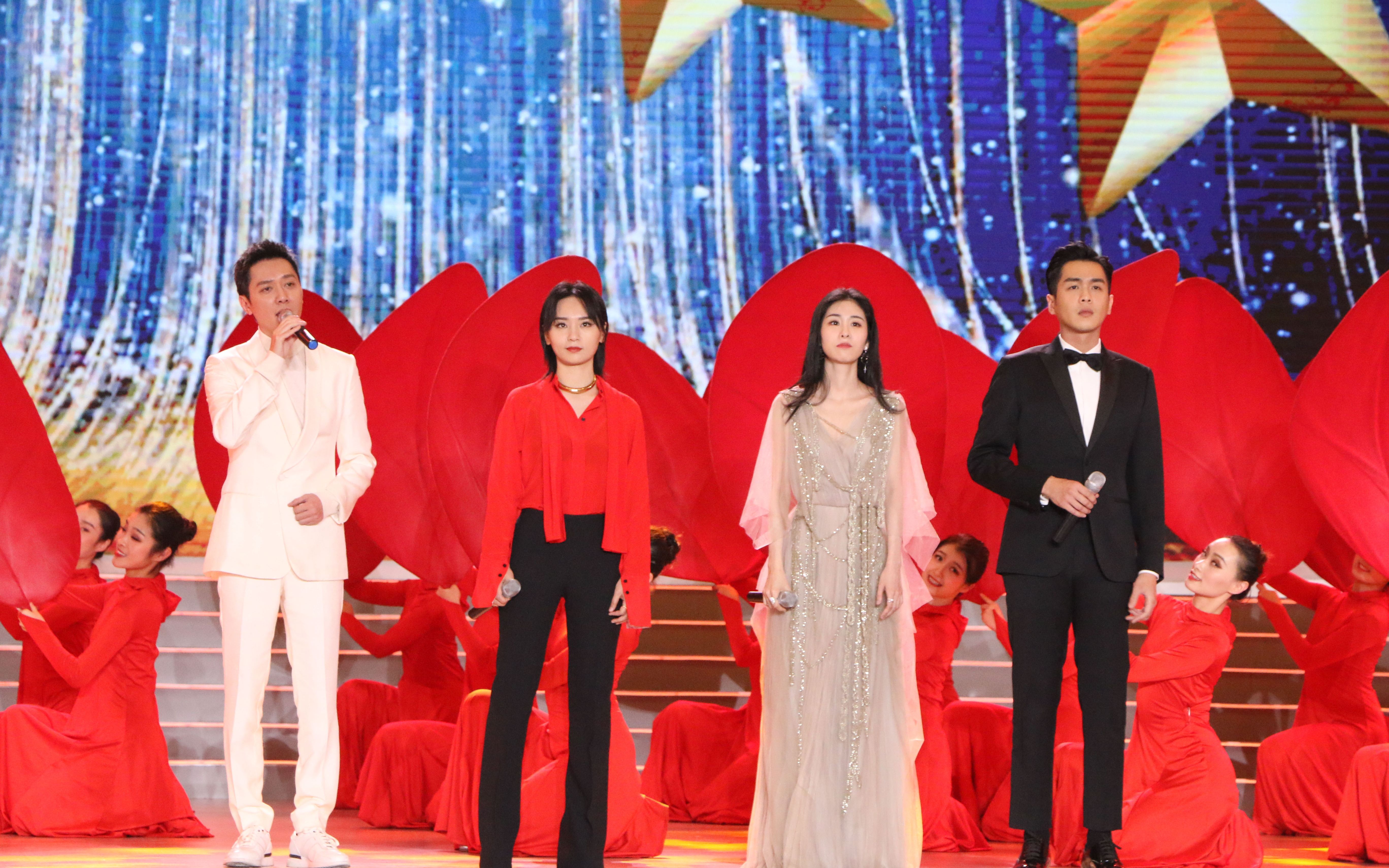 周笔畅x冯绍峰x张碧晨x张若昀《善良》_哔哩哔哩_bilibili