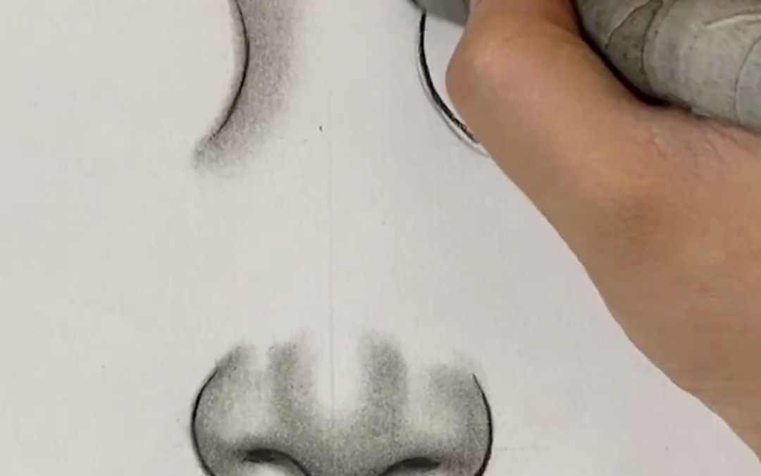 鼻子阴影怎么画素描图片
