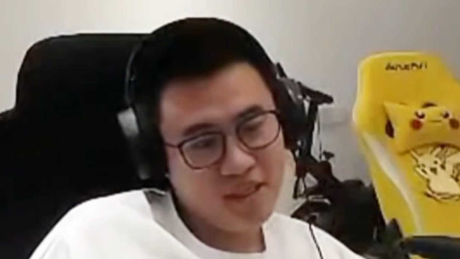 霸哥即将起诉云神,通过此事,再谈当年五五开开挂事件.