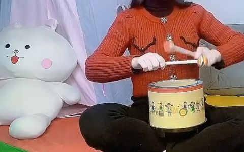 欢乐的《菠菜进行曲》,锻炼孩子双手协调和节奏感#音乐玩具#益智玩具