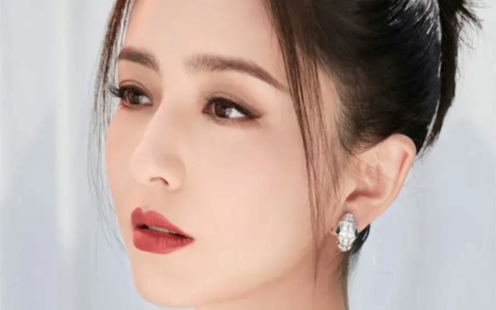 佟丽娅诱惑写真