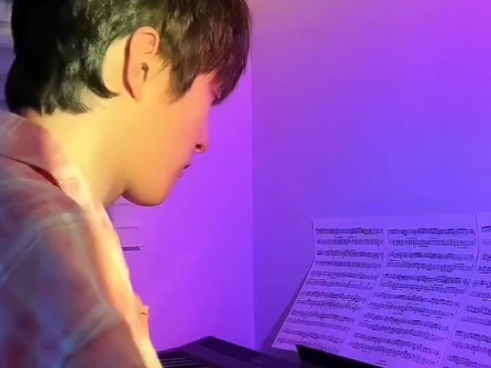 【曹恩齐】man哥520的钢琴演奏