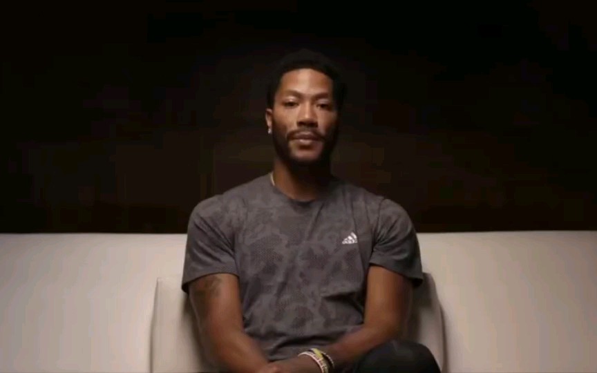 [图]罗斯最新纪录片《The Derrick Rose Story（罗斯的故事）》发布预告片！从进入联盟到重伤归来，记录罗斯涅槃重生的背后，这，是他的故事！