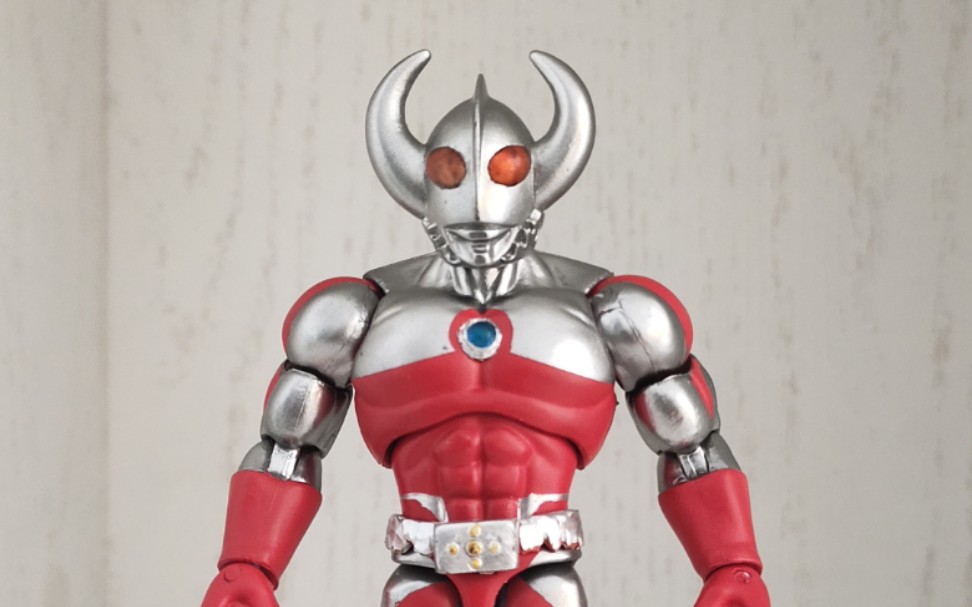 自制魔改版shf筋肉奥特之父