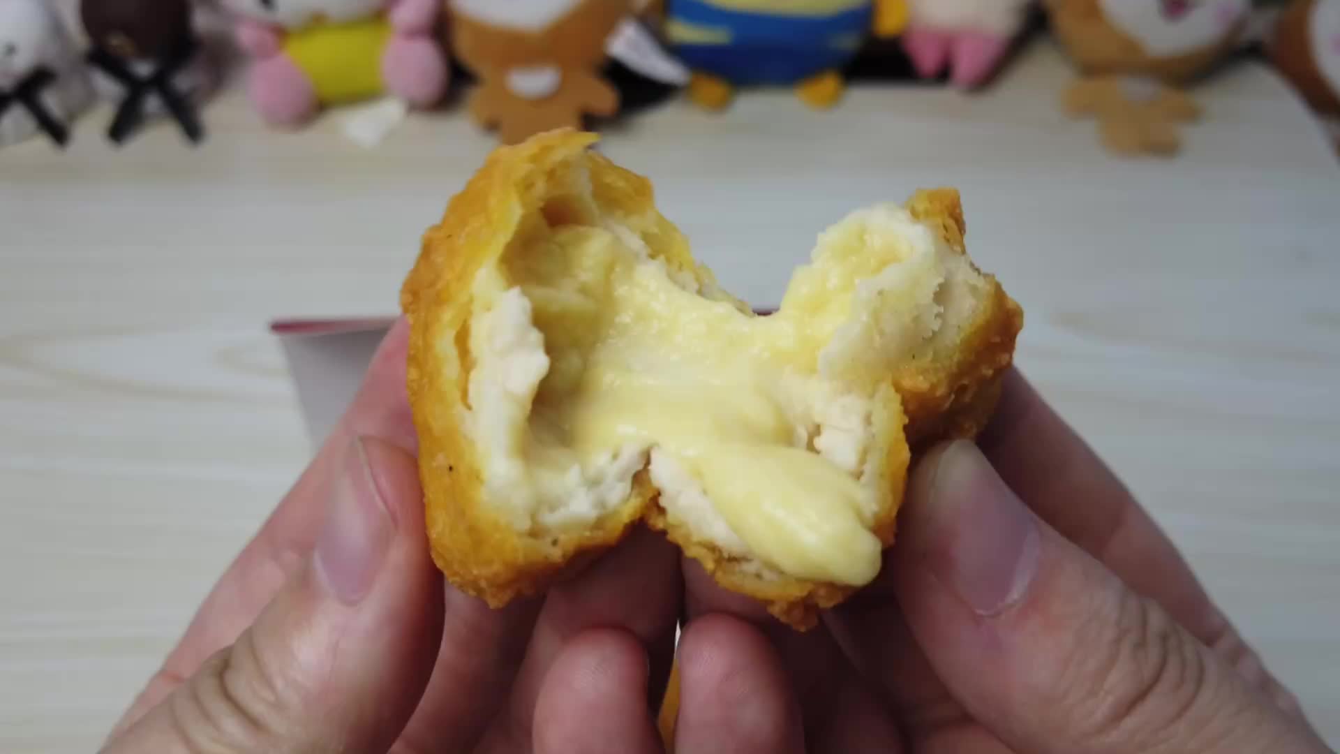 外卖试吃肯德基新品"榴莲爆浆鸡块"不仅能爆浆 味道还很赞_哔哩哔哩