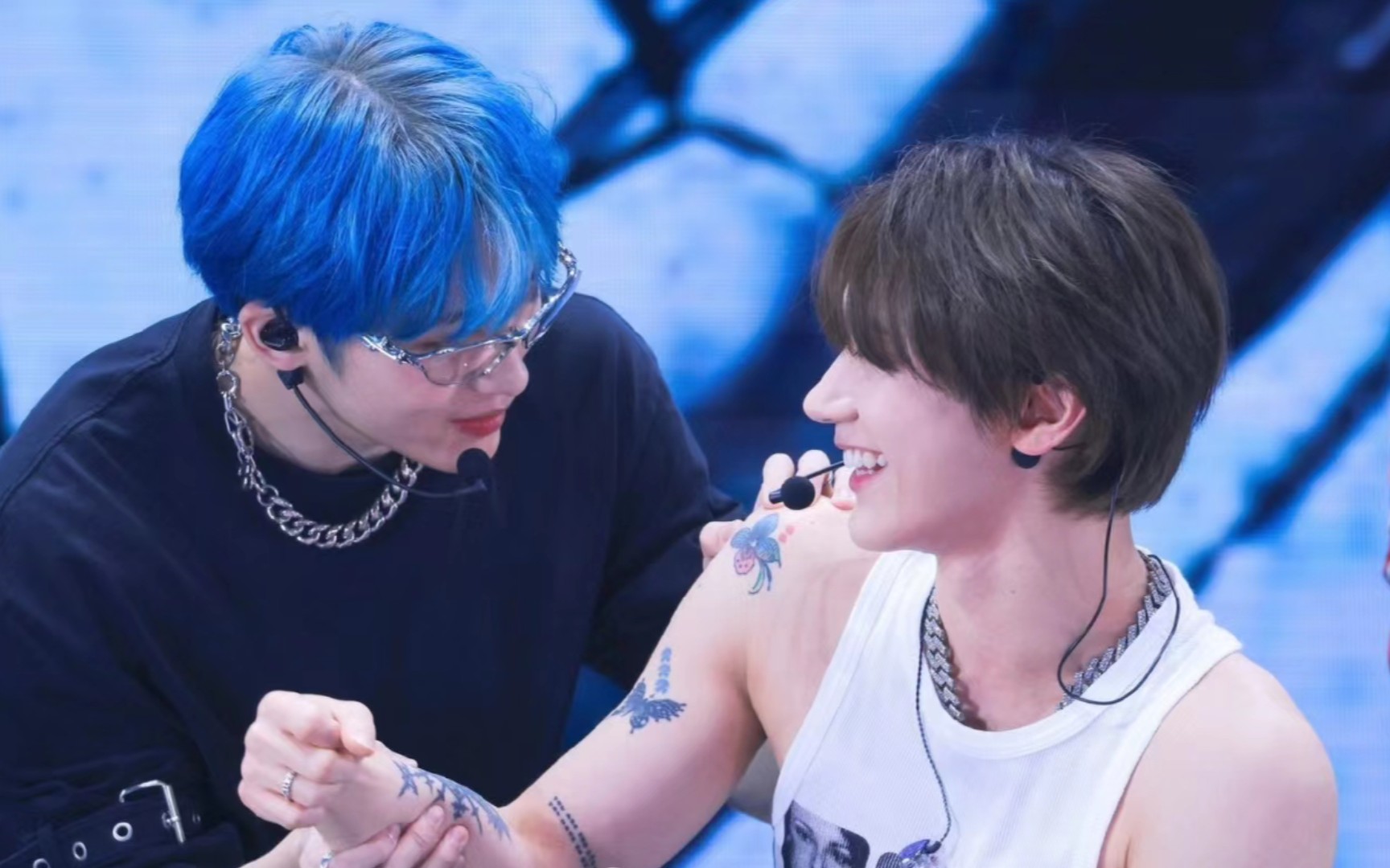 抱抱,抱抱,我们抱抱#李永钦#董思成