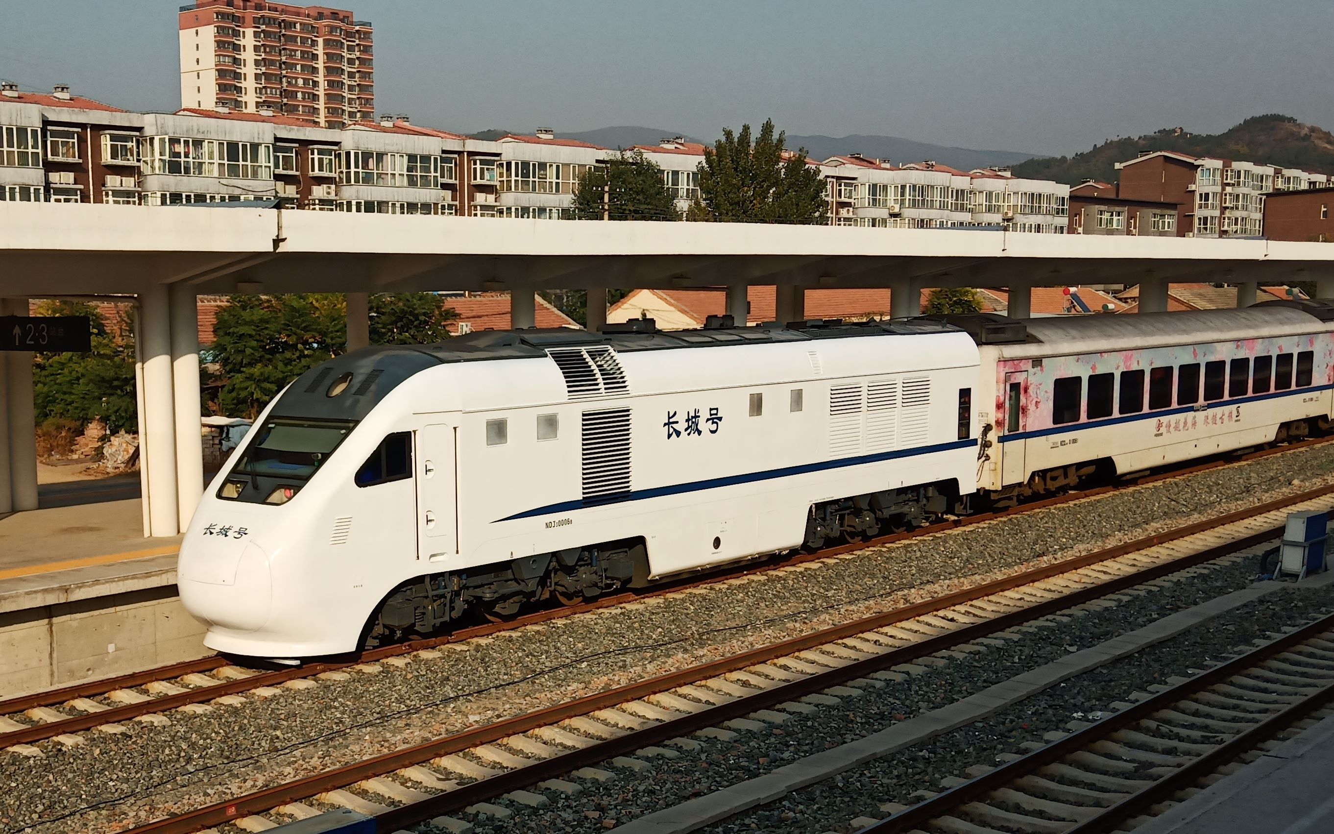 怀密线大白猪北京市郊铁路s5线在清河的第一天s503次清河昌平北右侧