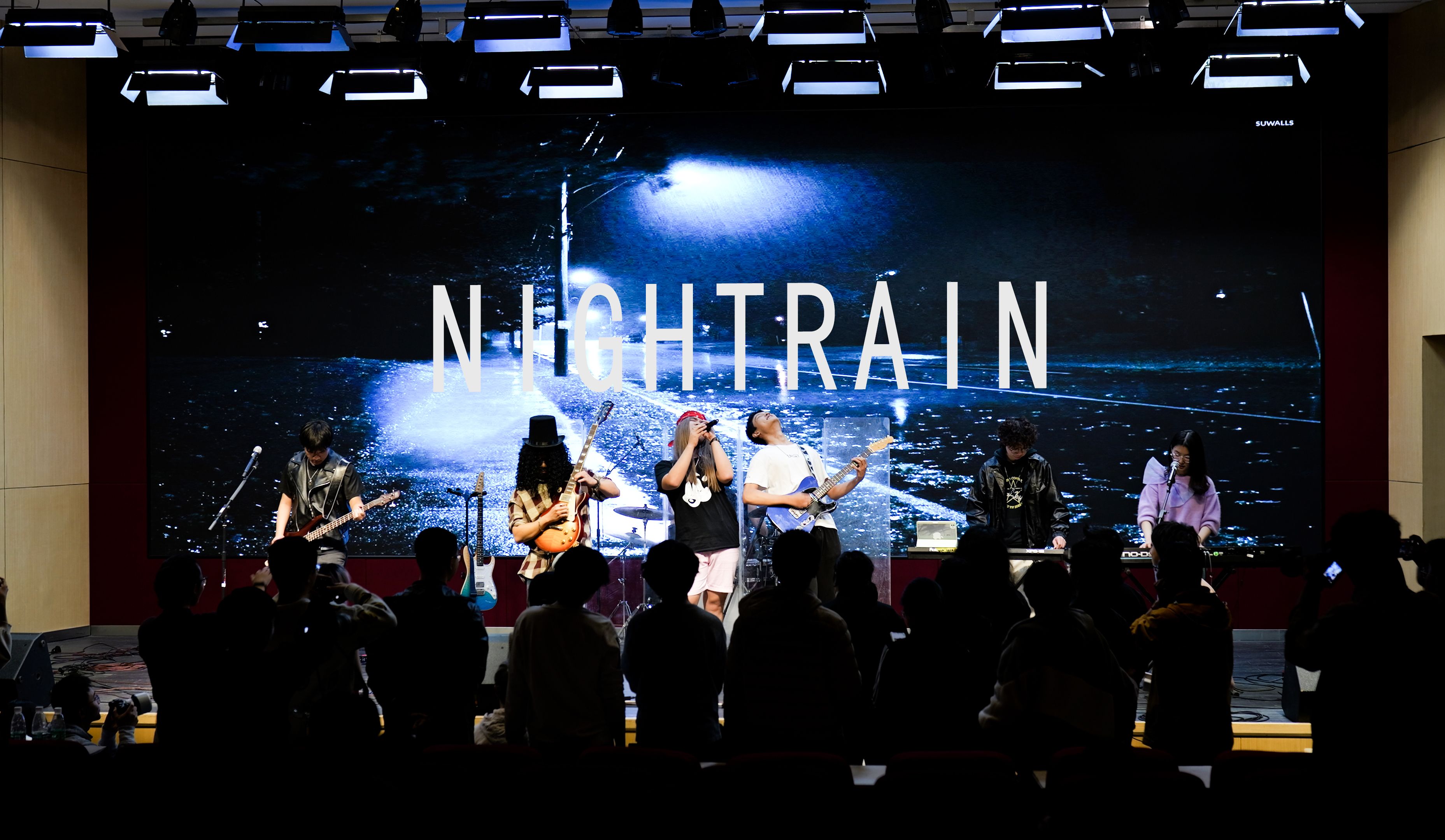 【nightrain】axl rose和slash來交大下了兩場雨——november rain &