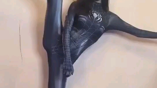蜘蛛腿女人身图片