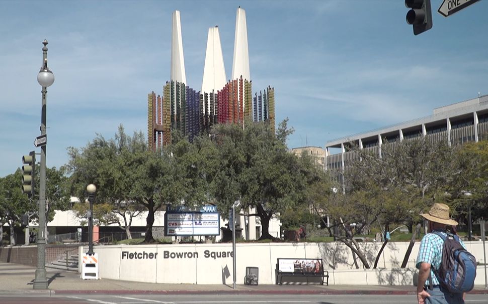 [图]From the Triforium to public art in L.A.