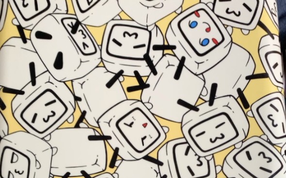 活动作品bilibili密恐小电视行李箱开箱