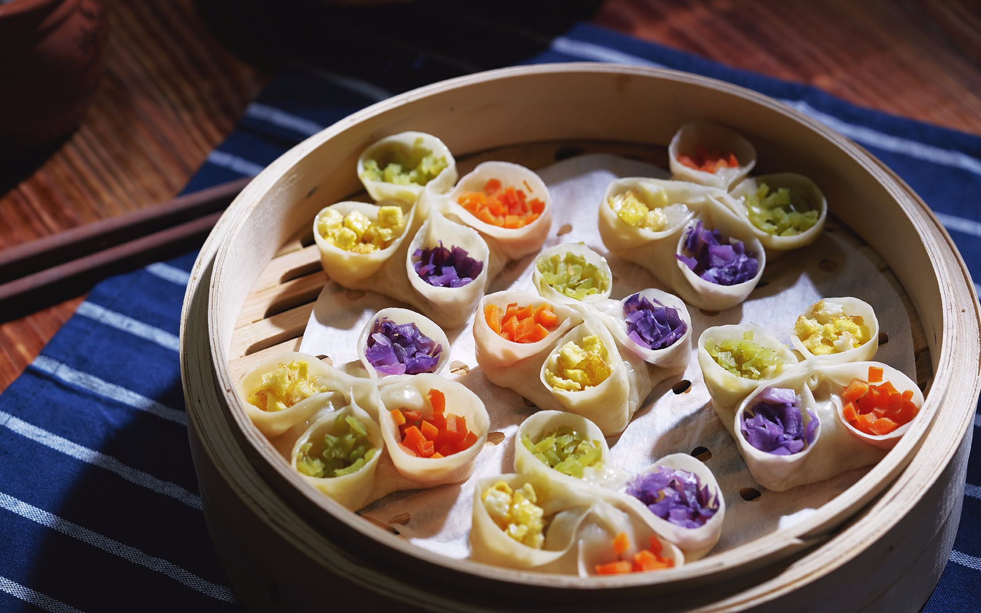 【四喜蒸饺】@味蕾时光 过小年吃饺子喜庆吉祥 蒸蒸日上好兆头 #bili