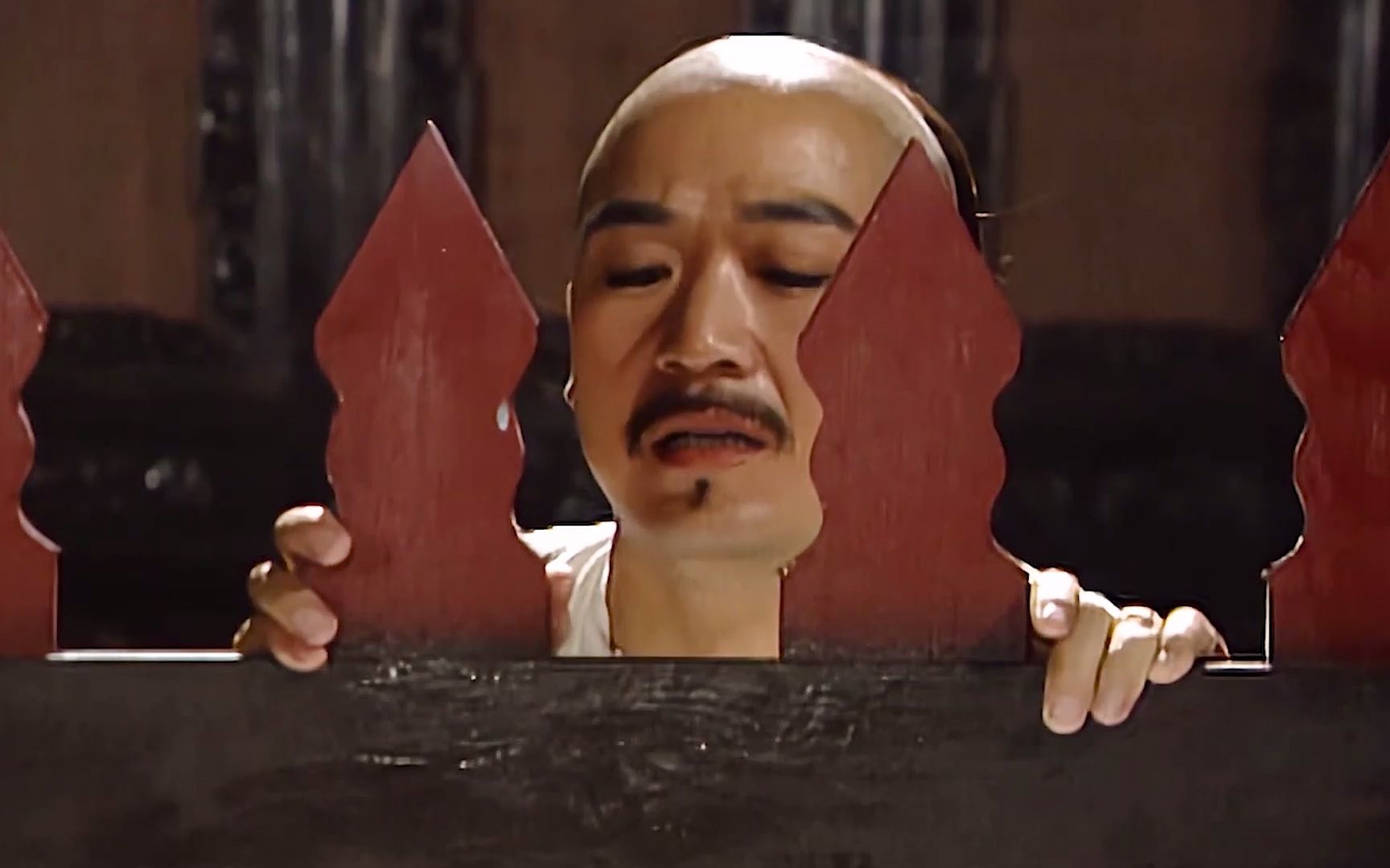 《宰相刘罗锅》 光天化日居然有人状告当今圣上,刘墉不畏皇权,接下