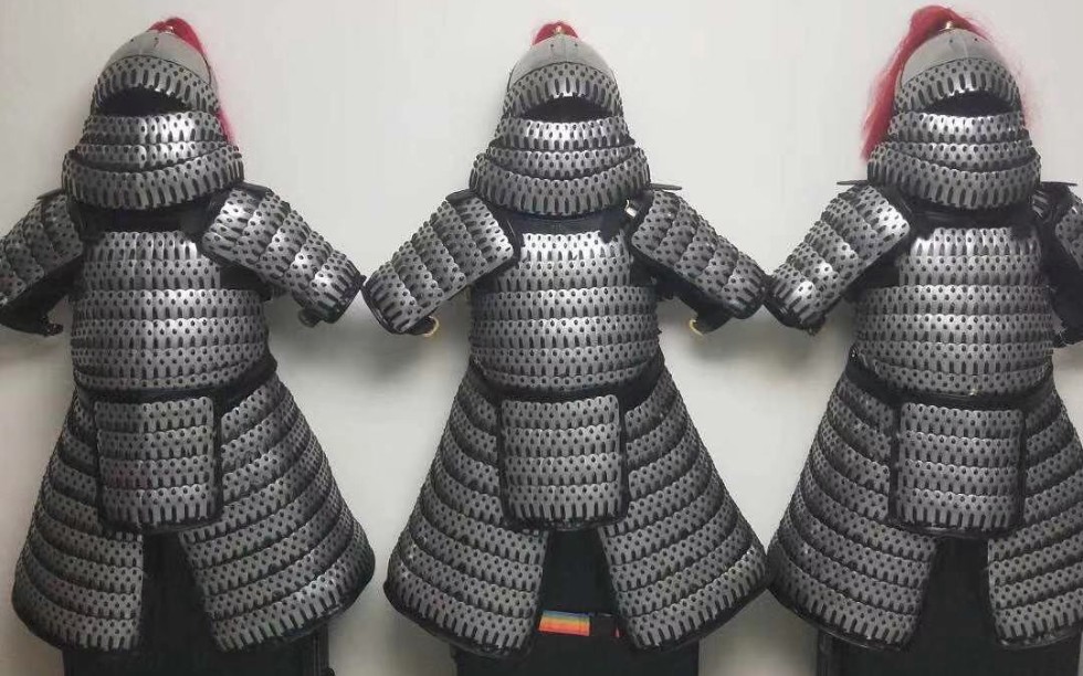 真人可穿中国铠甲宋步人甲金国铁浮屠札甲_哔哩哔哩_bilibili