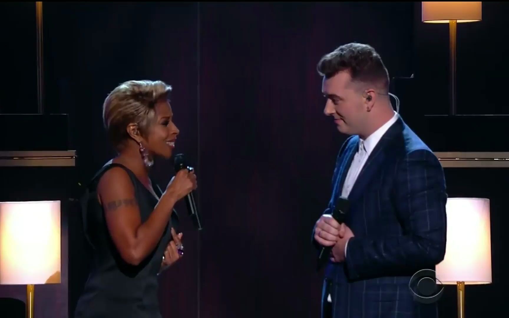 [图]【格莱美LIVE】Sam Smith & Mary J. Blige-《Stay With Me》现场版，霉霉有做出场介绍哦~