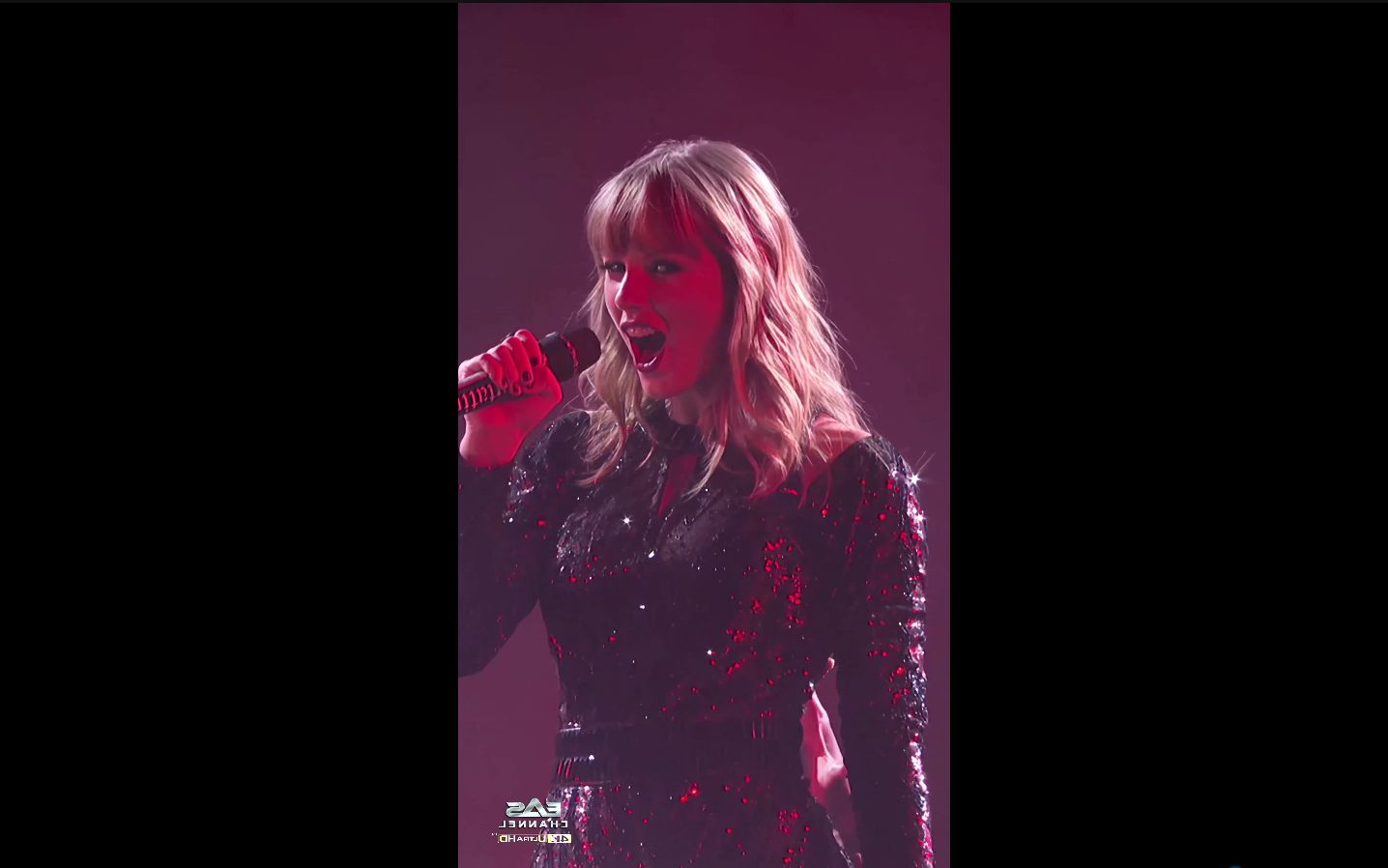 [图]【竖屏4K】Taylor Swift -《I Did Something Bad》Live AMAs 2018