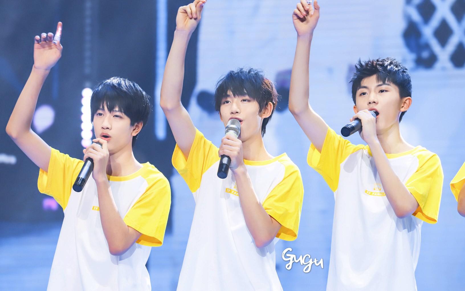 【鑫祺逸】sugar_哔哩哔哩 (゜-゜)つロ 干杯~-bilibili