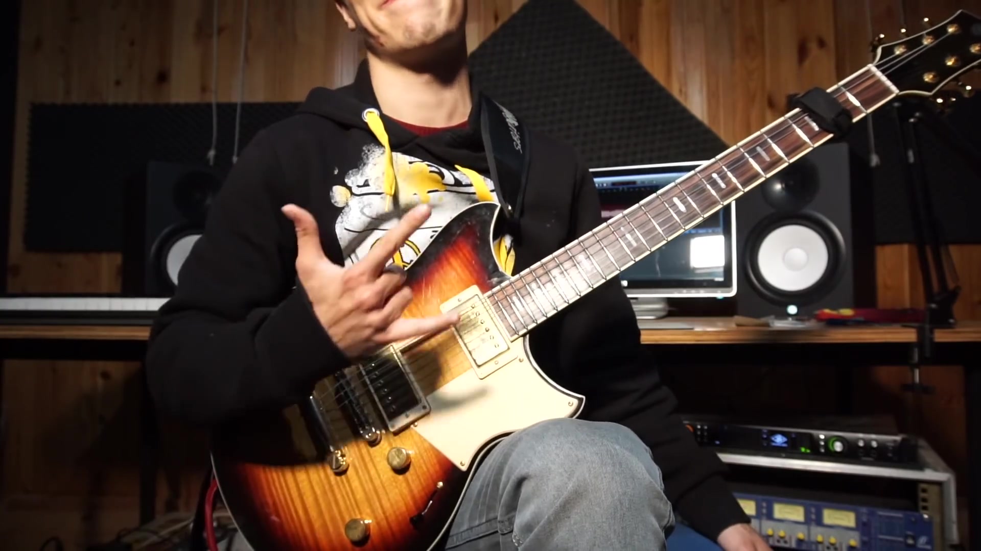 ghemon - momento perfetto - guitar solo by matteo mancuso