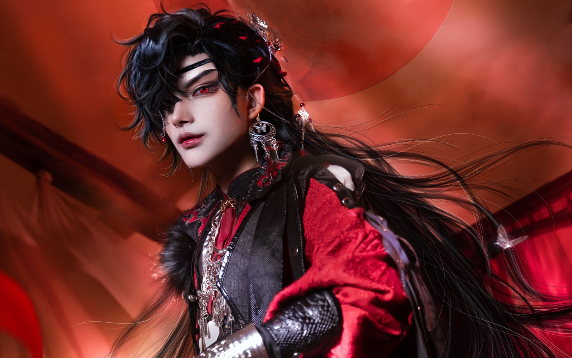  到我的场子上来闹事,你胆子倒是大的很 【天官赐福/花城cos/白未