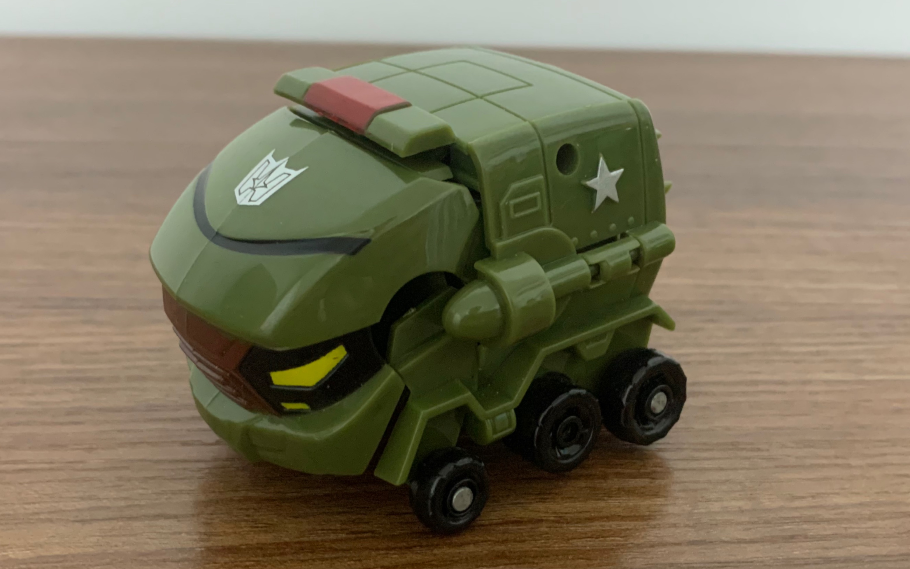 变形金刚 08动画 传奇级 隔板