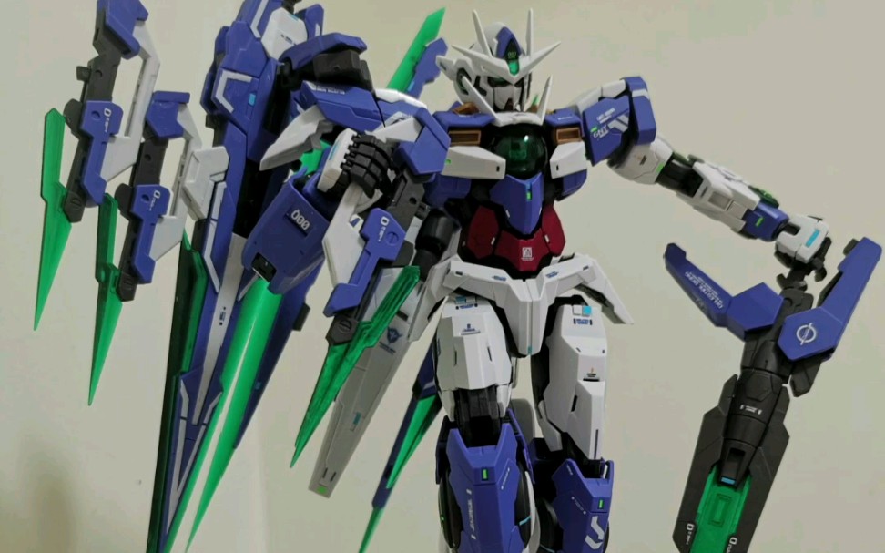 【高达造型分享】大班00q我做好了,十一剑的00q见过没,新手勿喷.