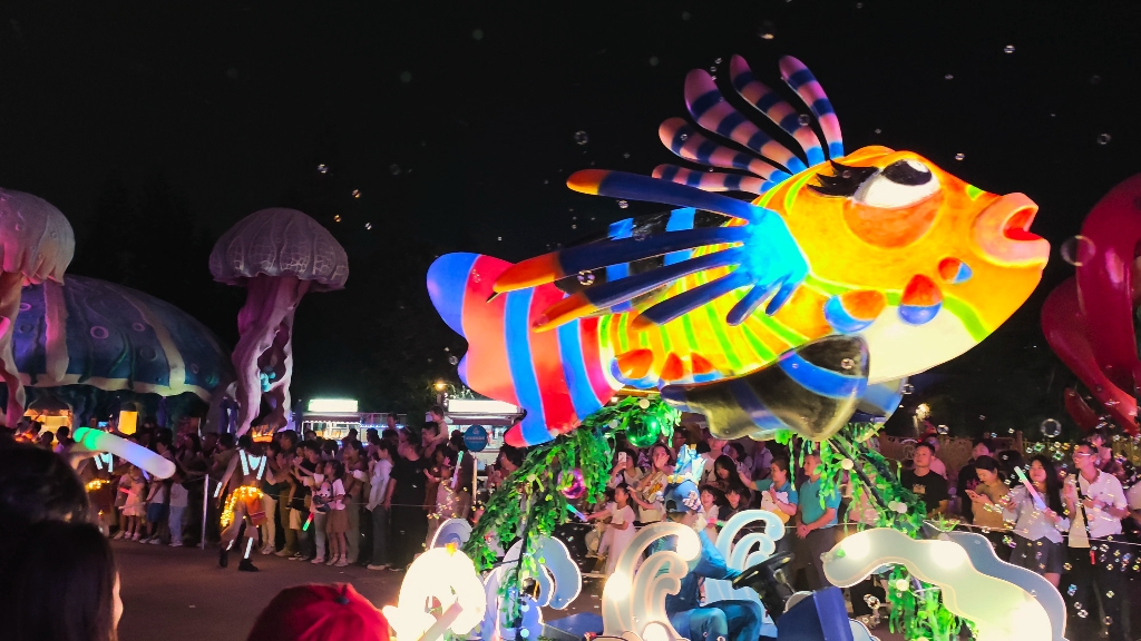 【长隆表演】珠海长隆海洋王国海洋夜光大巡游完整版