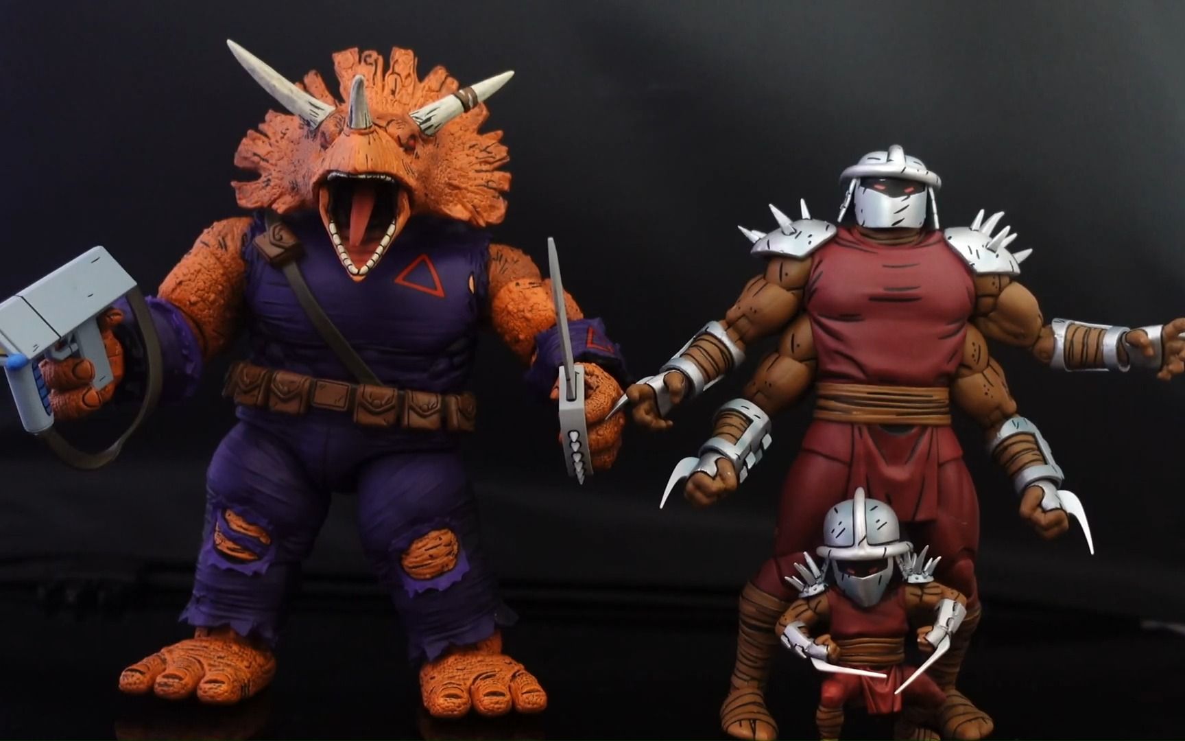 【neca】忍者神龟 三角龙 & 施莱德 四手 小刺客~美系玩具