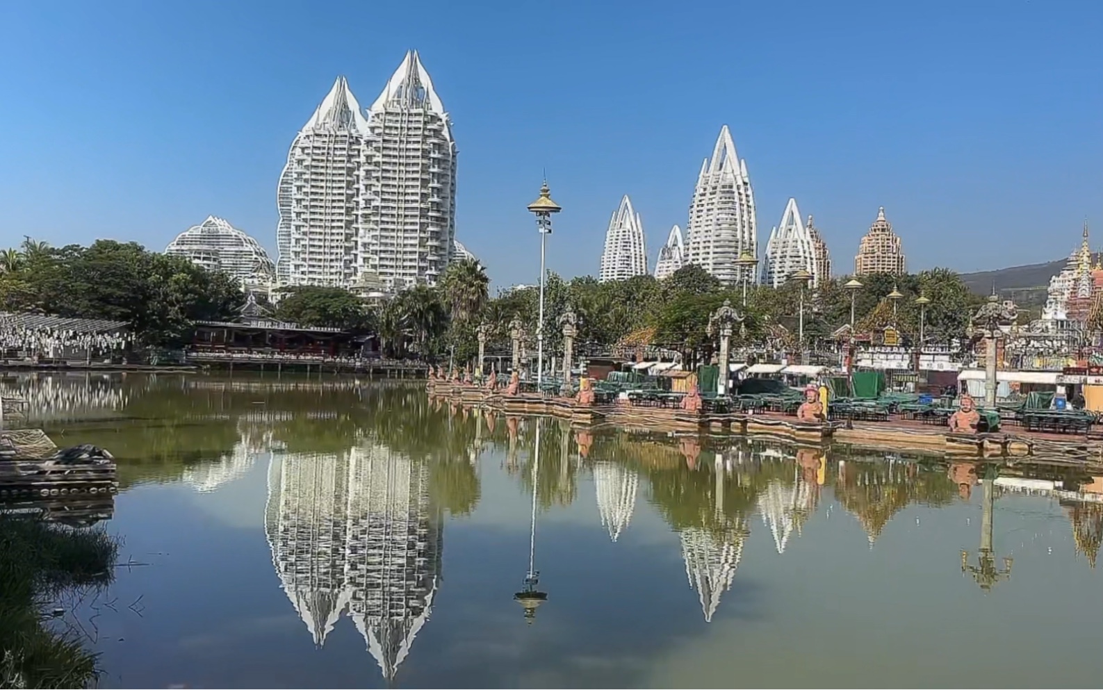 云南行之———西双版纳告庄西双景