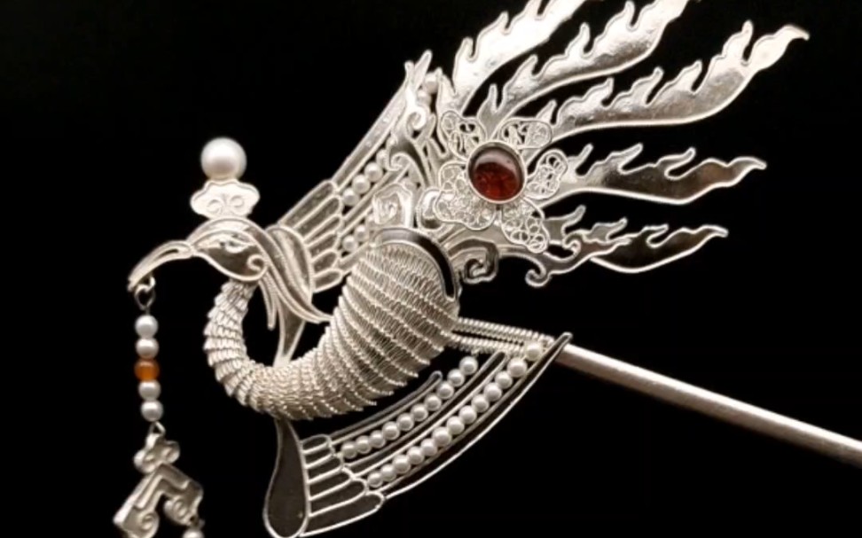 学习花丝镶嵌第三课成作业 ,凤簪步摇,老师指导的很详细 很有耐心