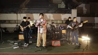 Download Video: Smoke on the Water——常州大学单程票乐队