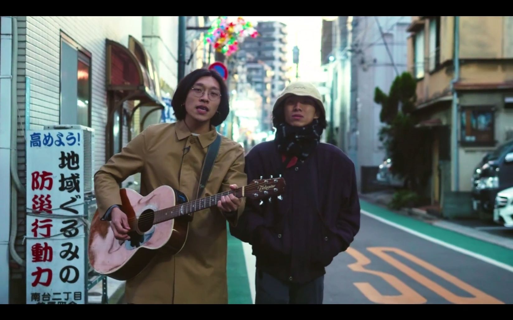 deca joins - the end of the world 不插电现场