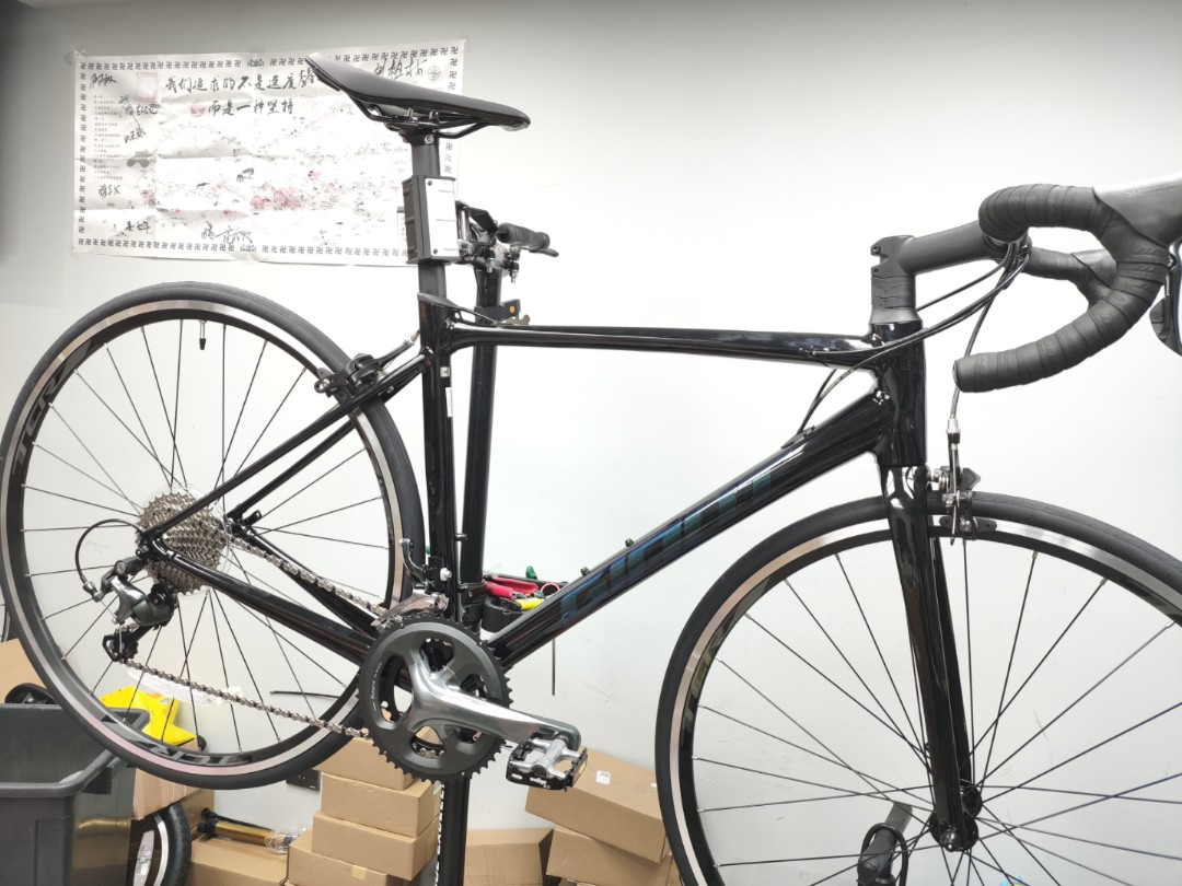 捷安特tcr slr现货一台,捷安特超轻铝合金车架,官网特价款,喜欢的滴滴