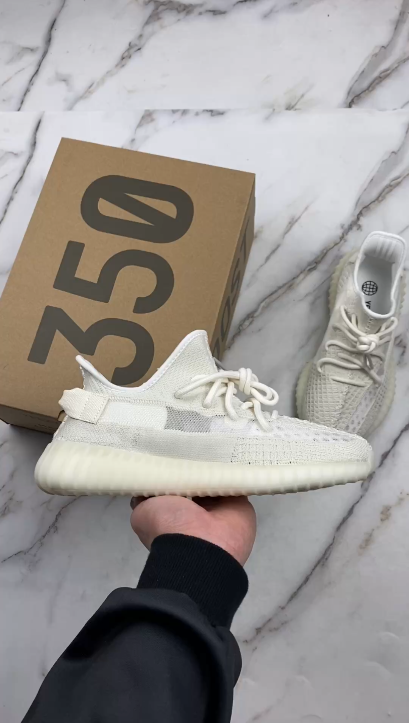 点赞过500抽人送 全白鱼丝 yeezy boost 350v2 " pure oat" 侃爷椰子