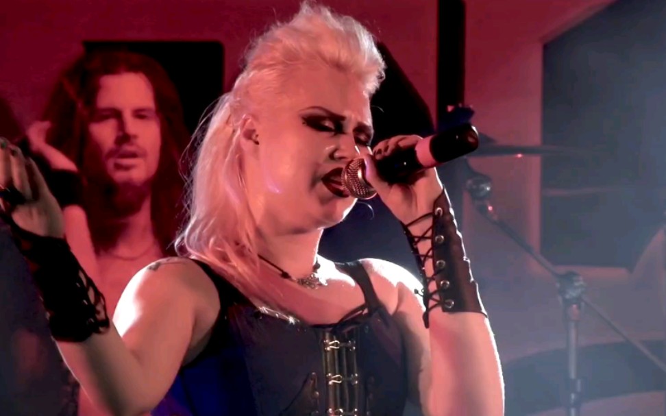 [图]Battle Beast - Sea Of Dreams (Live) [St. Petersburg, Russia, 26.03.2015]