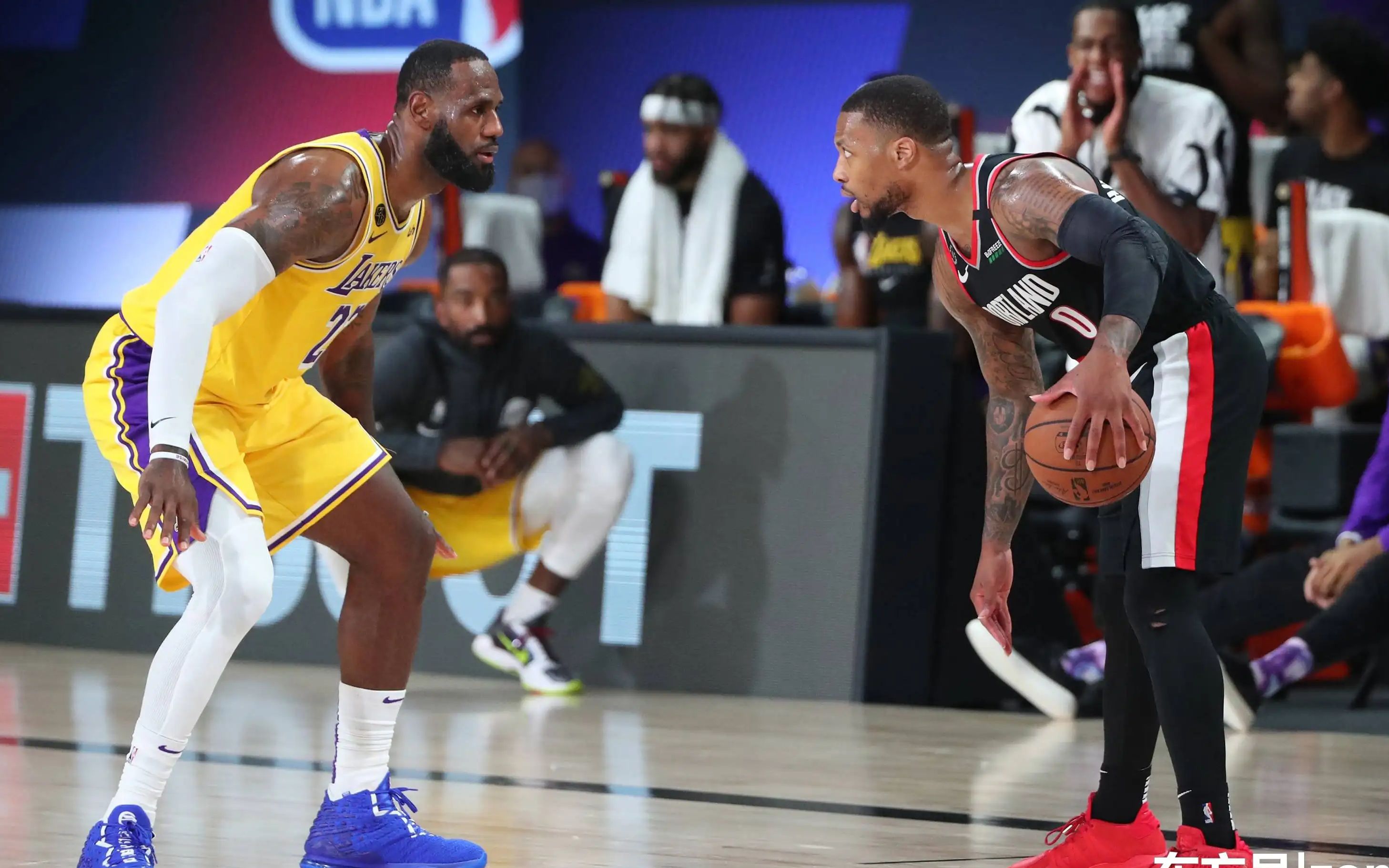 2022赛季nba常规赛 湖人vs开拓者 第二节_单机游戏热门视频