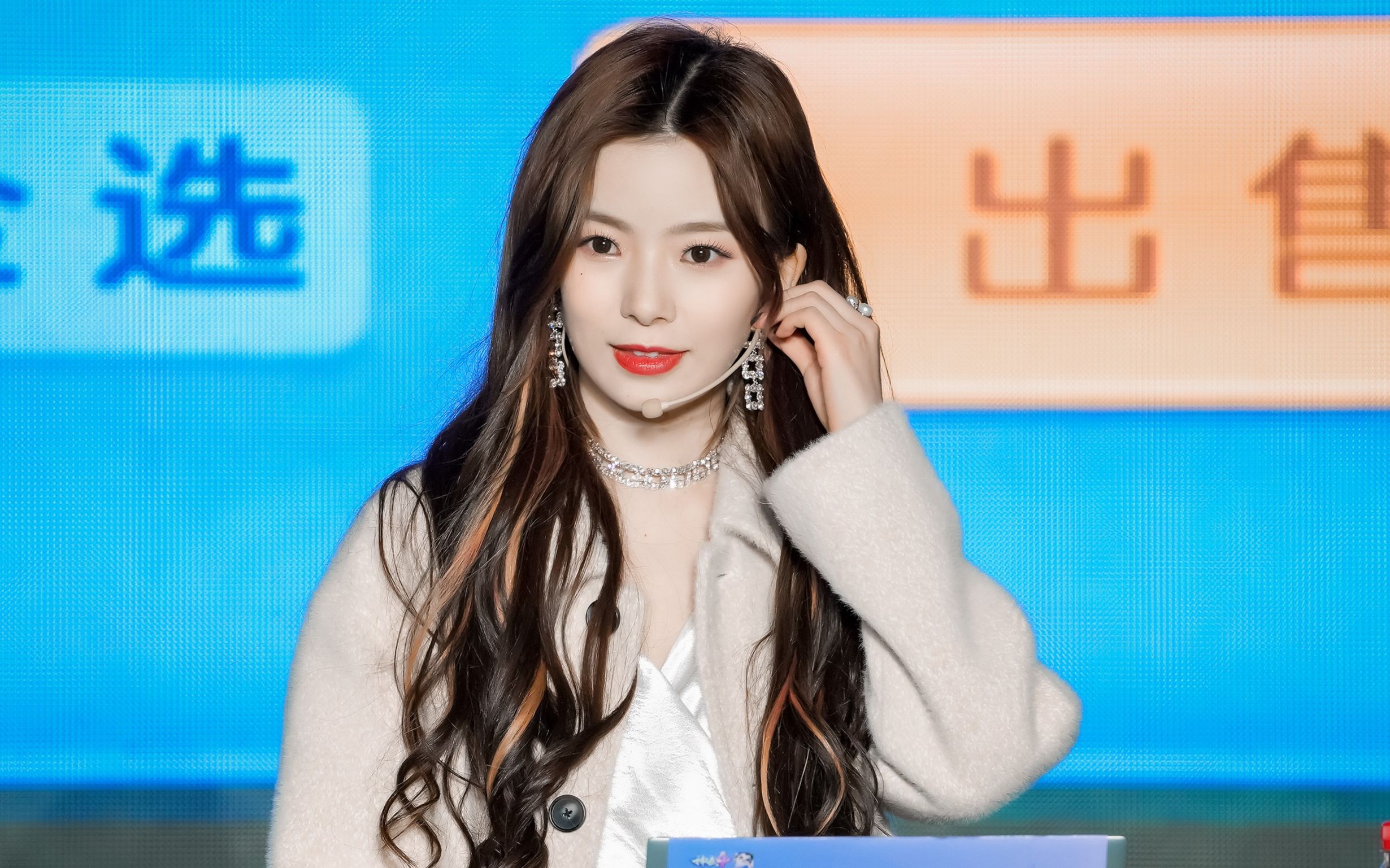 陈卓璇神武四粉丝见面会卡点剪辑