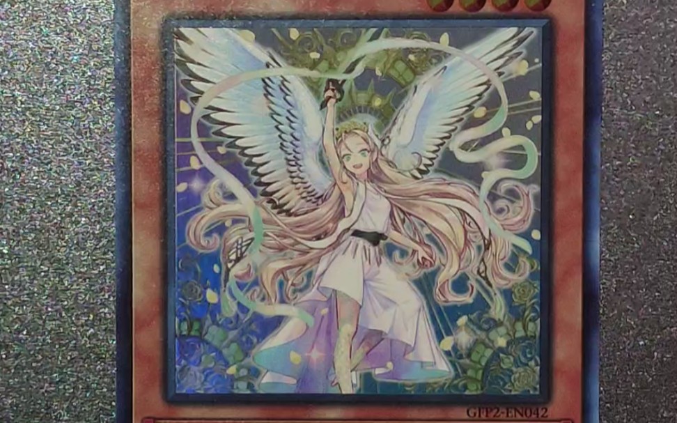 游戏王实卡鉴赏183 [勇气之天使 维多利亚] ur 美英美版