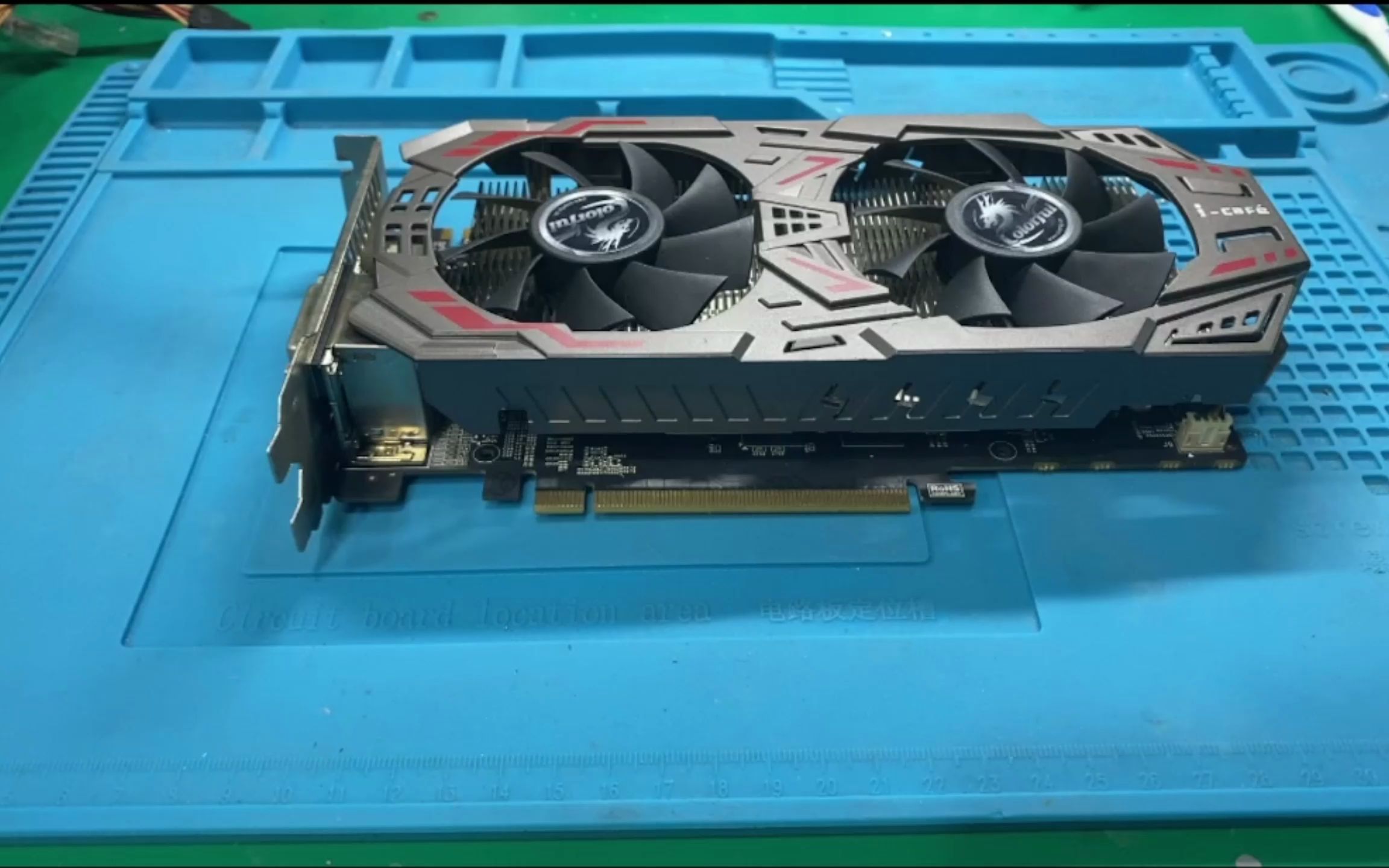 显卡是怎么修的,今天带来一个七彩虹gtx960的维修视频给大家享用