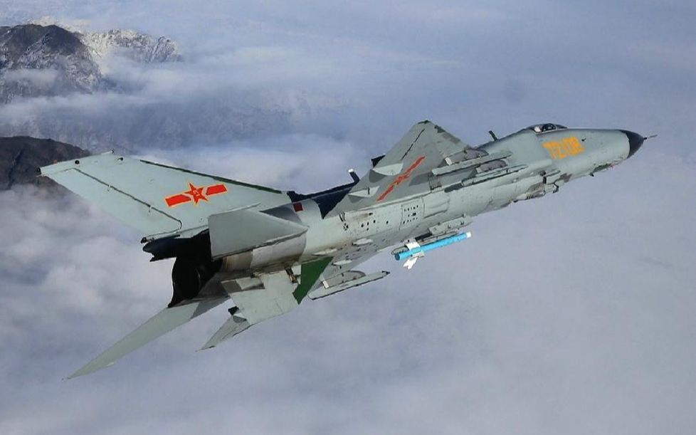 【战争雷霆】歼8-ii 和他的 霹雳5乙 历史ace_哔哩哔哩_bilibili