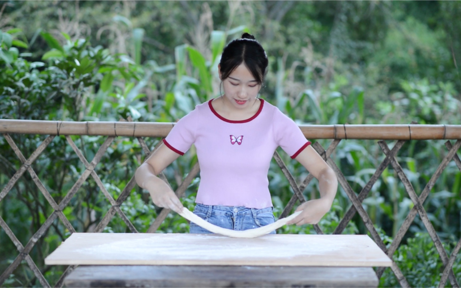 阳小月想自己做拉面,结果惨遭打脸,最后只能这样解决