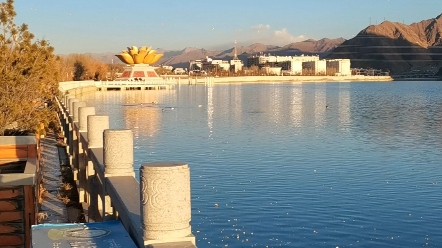 拉萨滨河公园半日游