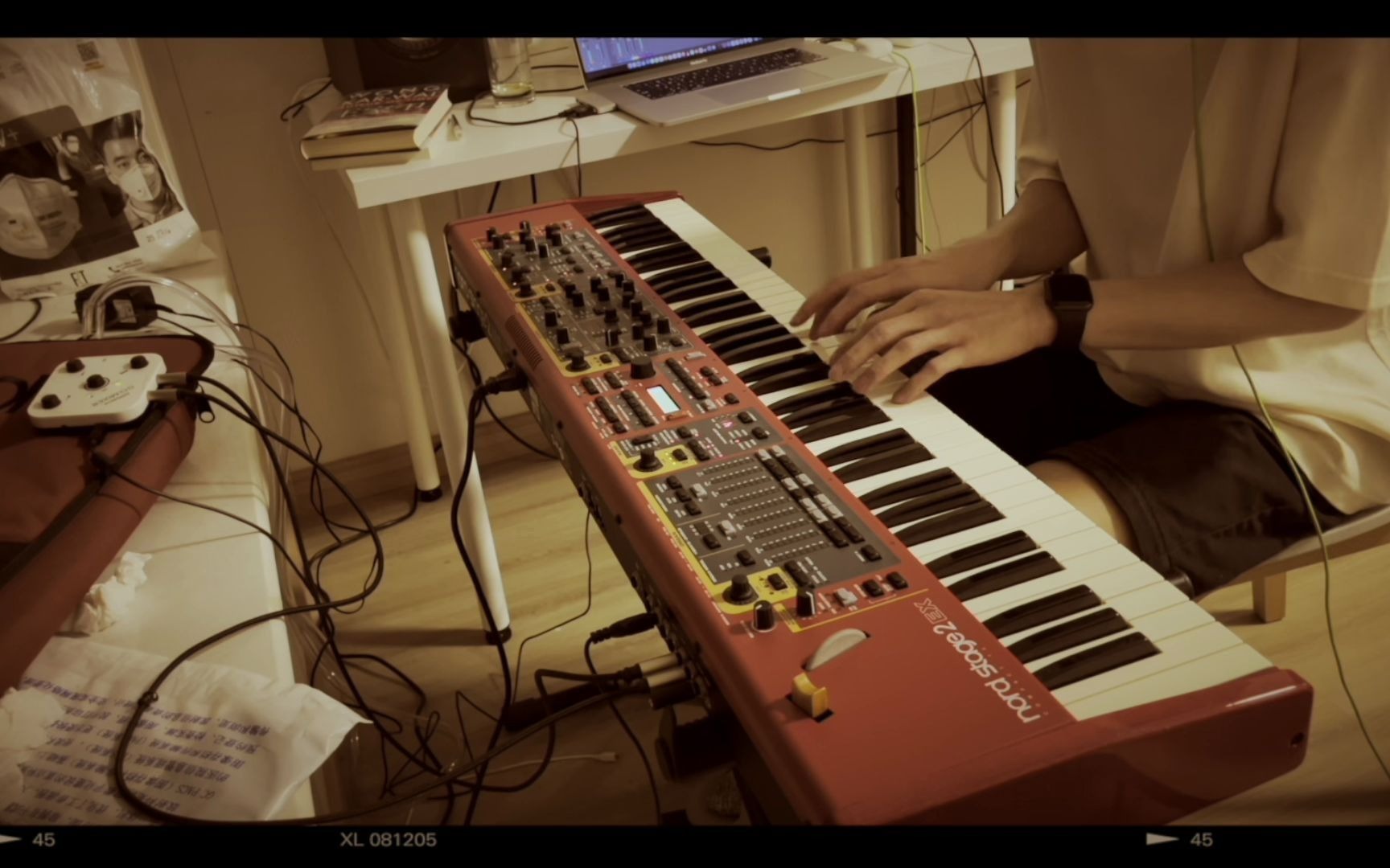 爵士键盘feellikemakinlove